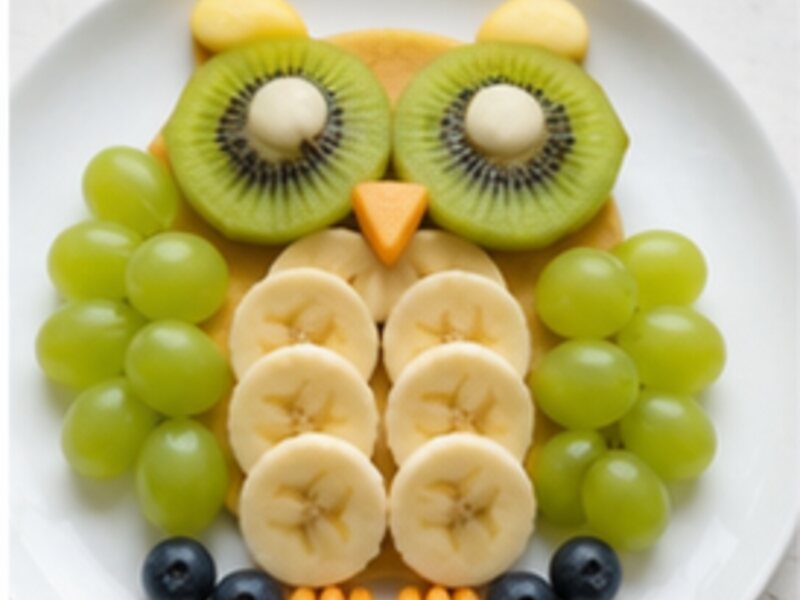Fruit owl snack